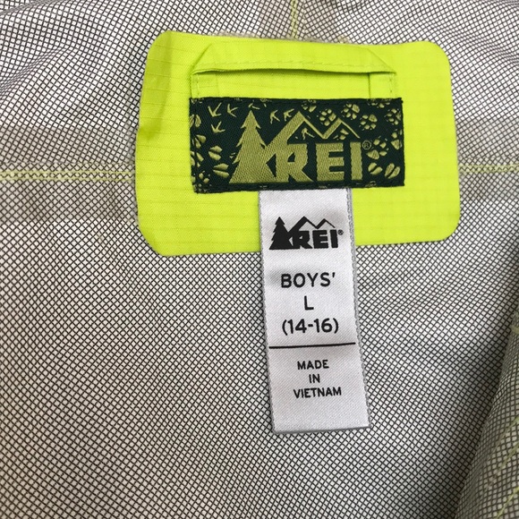 Boys REI jacket - Picture 4 of 6